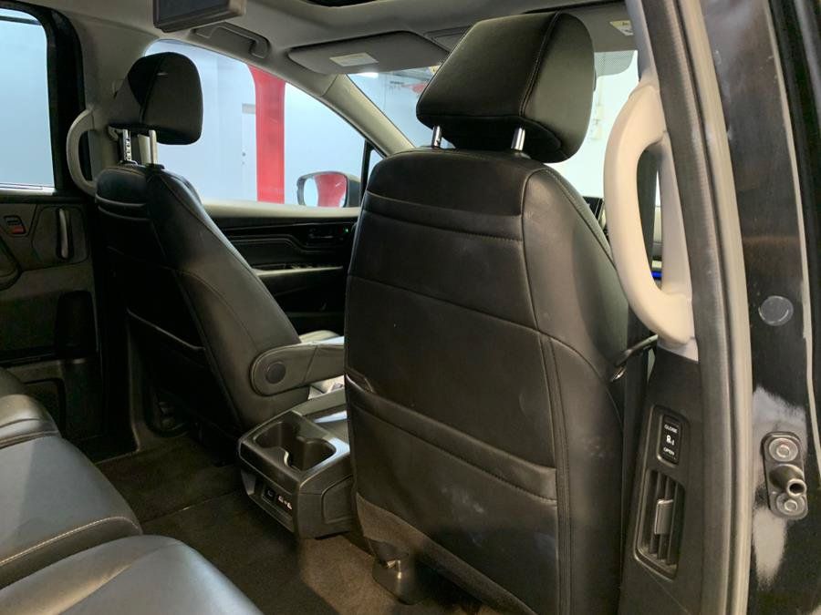 Used 2023 Honda Odyssey Touring image 54