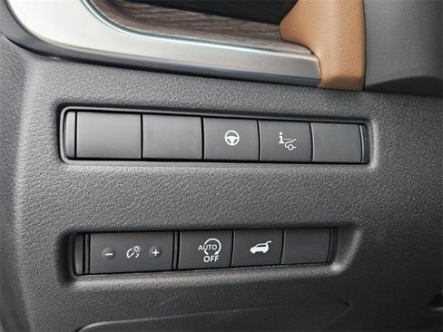 New 2026 Nissan Rogue Platinum image 28