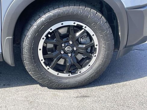 Used 2024 Nissan Pathfinder Rock Creek image 12