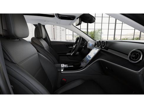 Used 2026 Mercedes-Benz C 300 4MATIC Sedan image 4