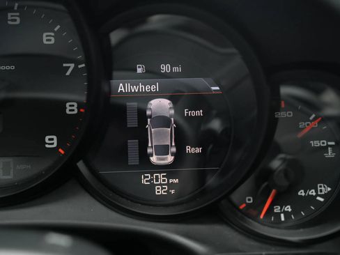 Used 2013 Porsche 911 Carrera 4 AWD/4WD image 22