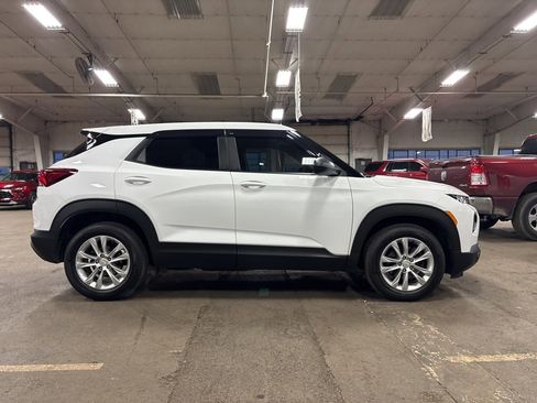 Certified 2023 Chevrolet TrailBlazer LS image 2