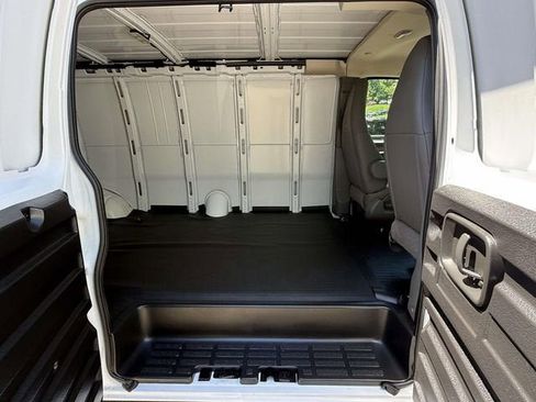 New 2026 GMC Savana 3500 Extended w/ Driver Convenience Package RWD image 11