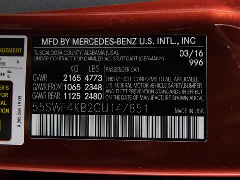 Used 2016 Mercedes-Benz C 300 4MATIC Sedan image 44