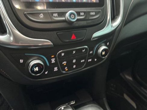 Used 2020 Chevrolet Equinox Premier image 24