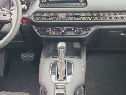 Certified 2024 Honda HR-V Sport image 6