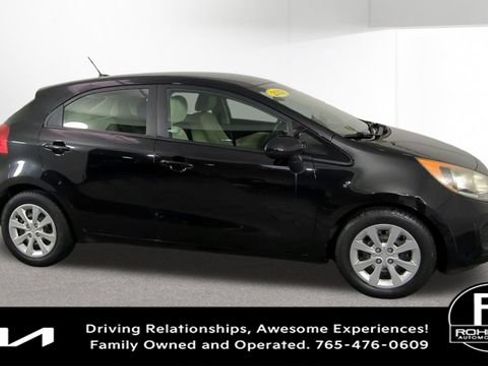 Used 2013 Kia Rio EX FWD image 2