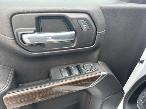 Used 2021 Chevrolet Silverado 1500 RST w/ Z71 Off-Road Package image 19