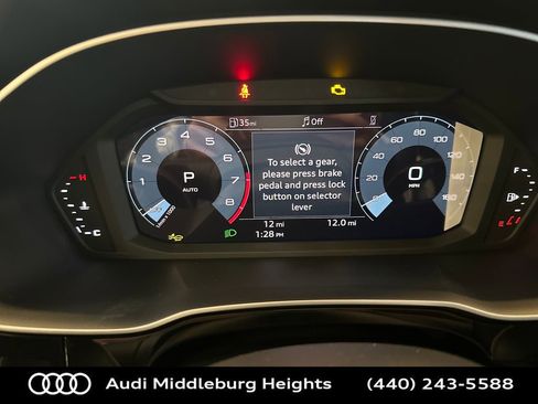 New 2025 Audi Q3 2.0T Premium image 16