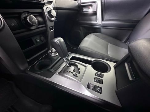 Used 2020 Toyota 4Runner SR5 Premium w/ Moonroof Package image 30