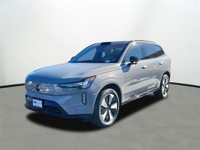 New 2025 Volvo EX90 Plus