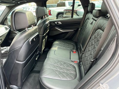Used 2024 BMW X5 xDrive40i w/ Premium Package image 22