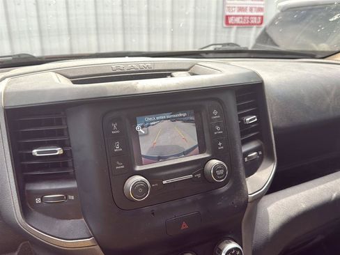 Used 2019 RAM 1500 Tradesman RWD image 6