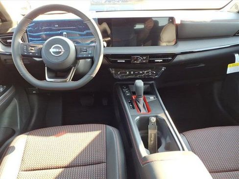 New 2026 Nissan Kicks SR w/ SR Premium Package image 9