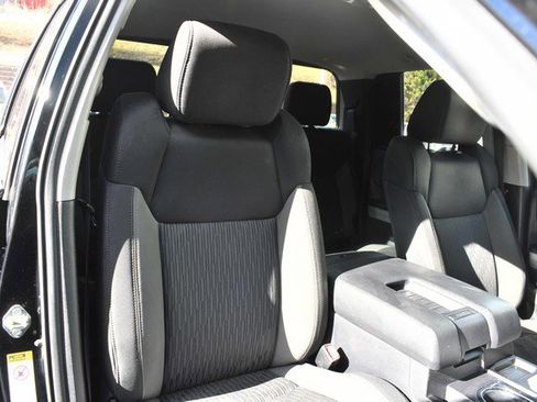 Used 2017 Toyota Tundra SR5 image 26