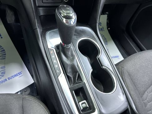 Used 2020 Chevrolet Equinox LT FWD image 23