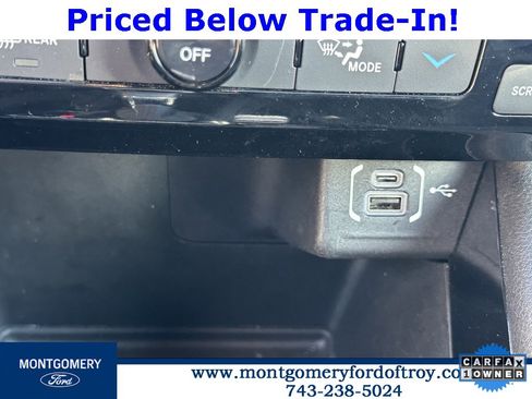 Used 2024 Jeep Compass Trailhawk image 27