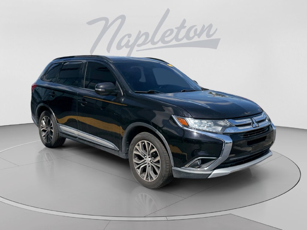 Used 2016 Mitsubishi Outlander SEL FWD image 8