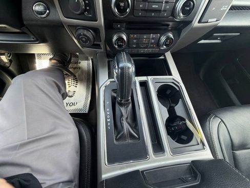 Used 2017 Ford F150 Lariat w/ Equipment Group 501A Mid AWD/4WD image 28