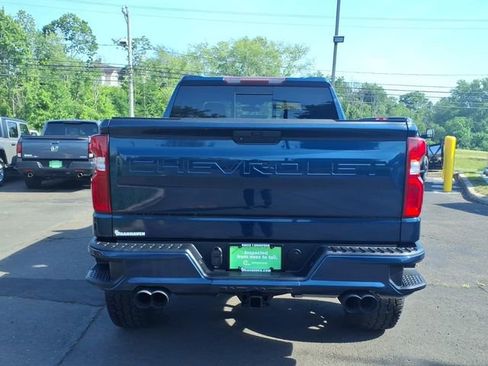 Used 2021 Chevrolet Silverado 1500 RST w/ Convenience Package II AWD/4WD image 6