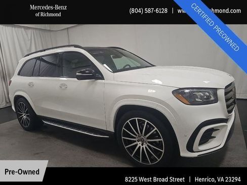 Used 2025 Mercedes-Benz GLS 580 4MATIC image 3
