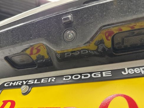 Used 2025 Jeep Wagoneer Series II w/ Convenience Group I image 6