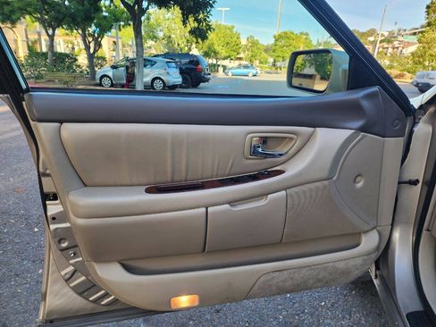 Used 2003 Toyota Avalon XLS FWD image 34
