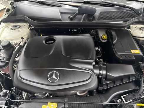 Used 2015 Mercedes-Benz GLA 250 image 27