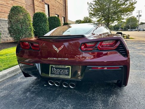Used 2019 Chevrolet Corvette Stingray Coupe w/ 2LT Preferred Equipment Group image 17