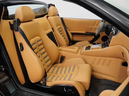 Used 2005 Ferrari 575M Maranello Superamerica RWD image 26