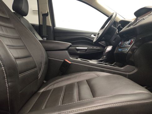 Used 2018 Ford Escape Titanium FWD image 21
