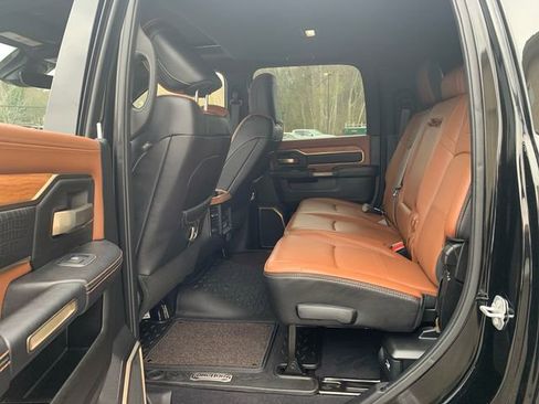 Used 2024 RAM 2500 Limited w/ Safety Group AWD/4WD image 17