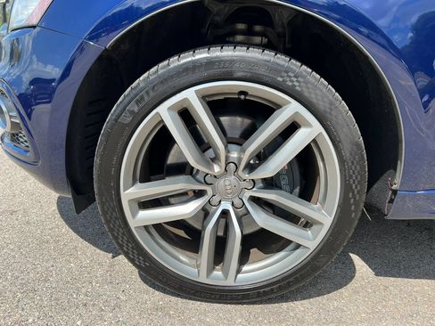 Used 2014 Audi SQ5 Prestige w/ Prestige Package AWD/4WD image 7