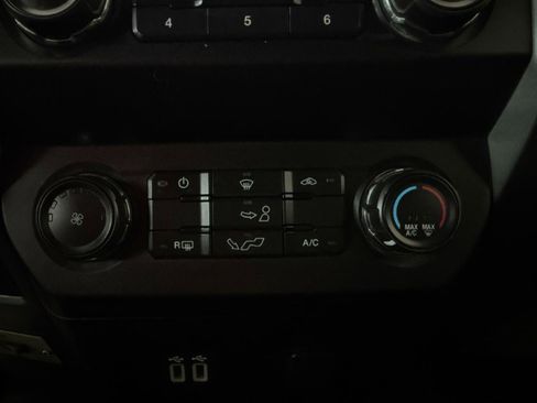 Used 2019 Ford F150 XLT w/ Equipment Group 301A Mid AWD/4WD image 32
