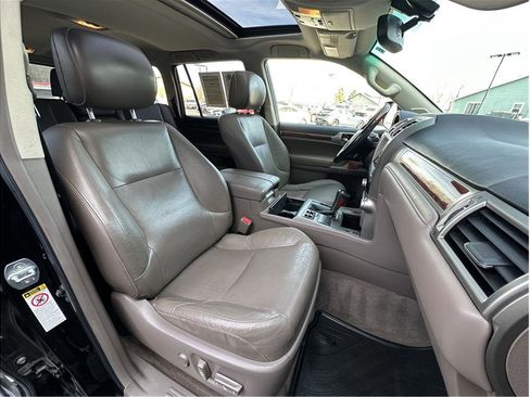 Used 2013 Lexus GX 460 image 15