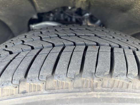 Used 2024 Cadillac Escalade Sport w/ Touring Package image 12