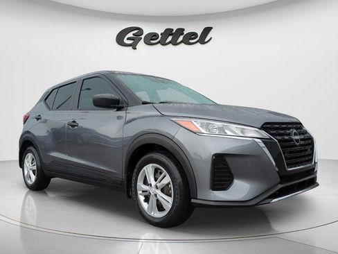 Certified 2024 Nissan Kicks S FWD image 3