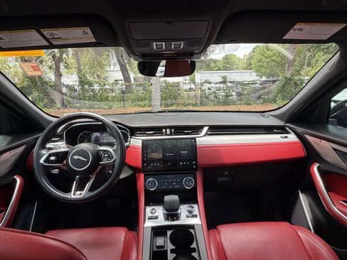 Used 2021 Jaguar F-PACE R-Dynamic S AWD/4WD image 37