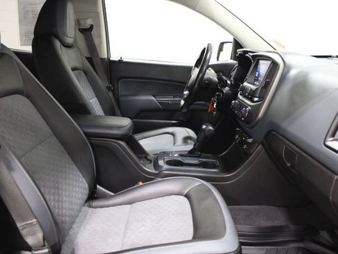 Used 2021 Chevrolet Colorado Z71 image 25