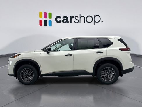 Used 2026 Nissan Rogue S image 2