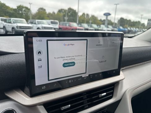 New 2025 Ford Explorer Active w/ Active Comfort Package image 21