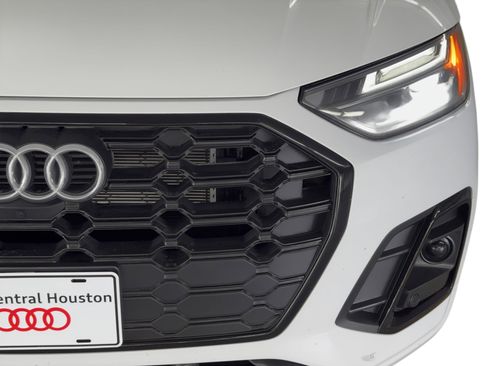 Certified 2023 Audi Q5 e Premium Plus w/ Premium Plus Package image 11