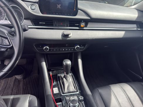 Used 2018 MAZDA MAZDA6 Grand Touring image 3