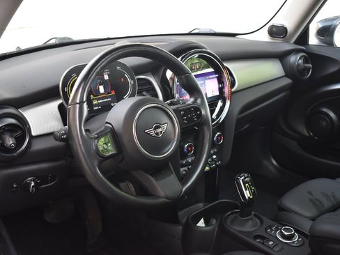 Used 2024 MINI Cooper SE FWD image 15