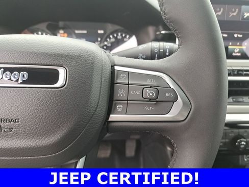 Certified 2024 Jeep Compass Limited AWD/4WD image 18
