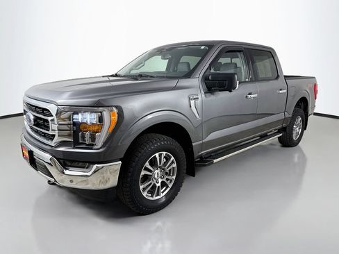 Used 2022 Ford F150 XLT w/ Equipment Group 302A High AWD/4WD image 3