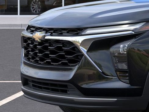 New 2026 Chevrolet Trax LT w/ Driver Confidence Package FWD image 13