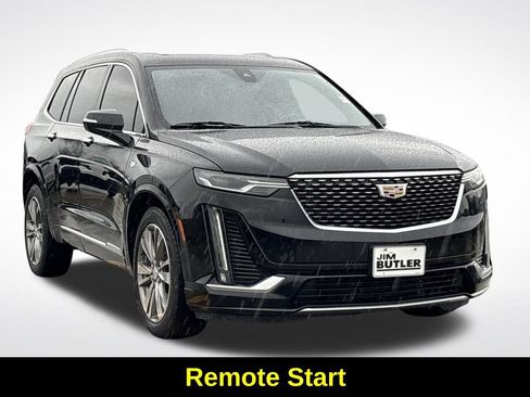 Used 2021 Cadillac XT6 Premium Luxury image 13