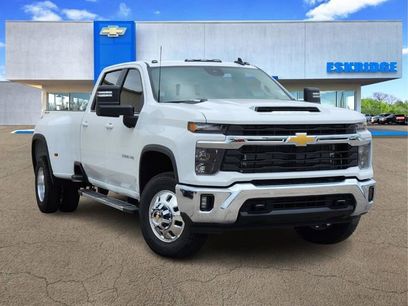 New 2025 Chevrolet Silverado 3500 LT w/ Safety Package