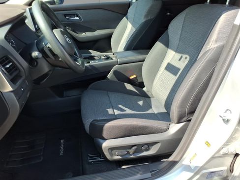 Used 2023 Nissan Rogue SV AWD/4WD image 11
